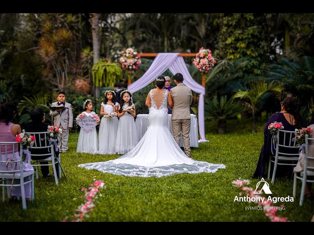 altar de bodas al aire libre