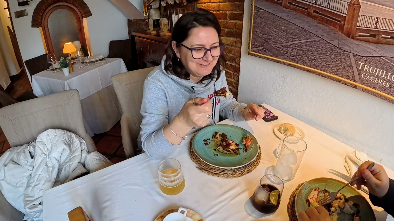 menú de restaurante corral del rey